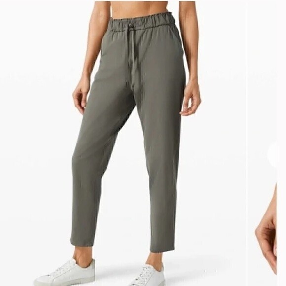 Lululemon High Rise Drawstring Sage Grey Pants - Picture 1 of 3
